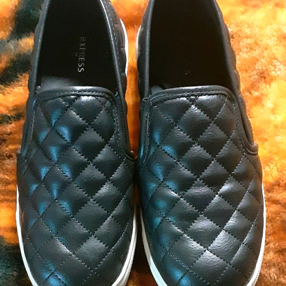 Express slide-on shoes